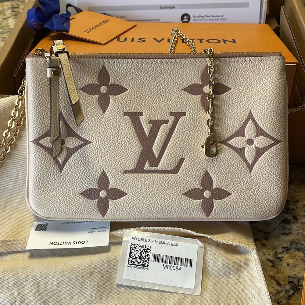 Louis Vuitton Double Zip Pochette